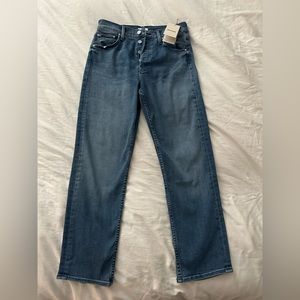 Brand new with tags. Mother Oui Oui wash Jeans. Size 28.